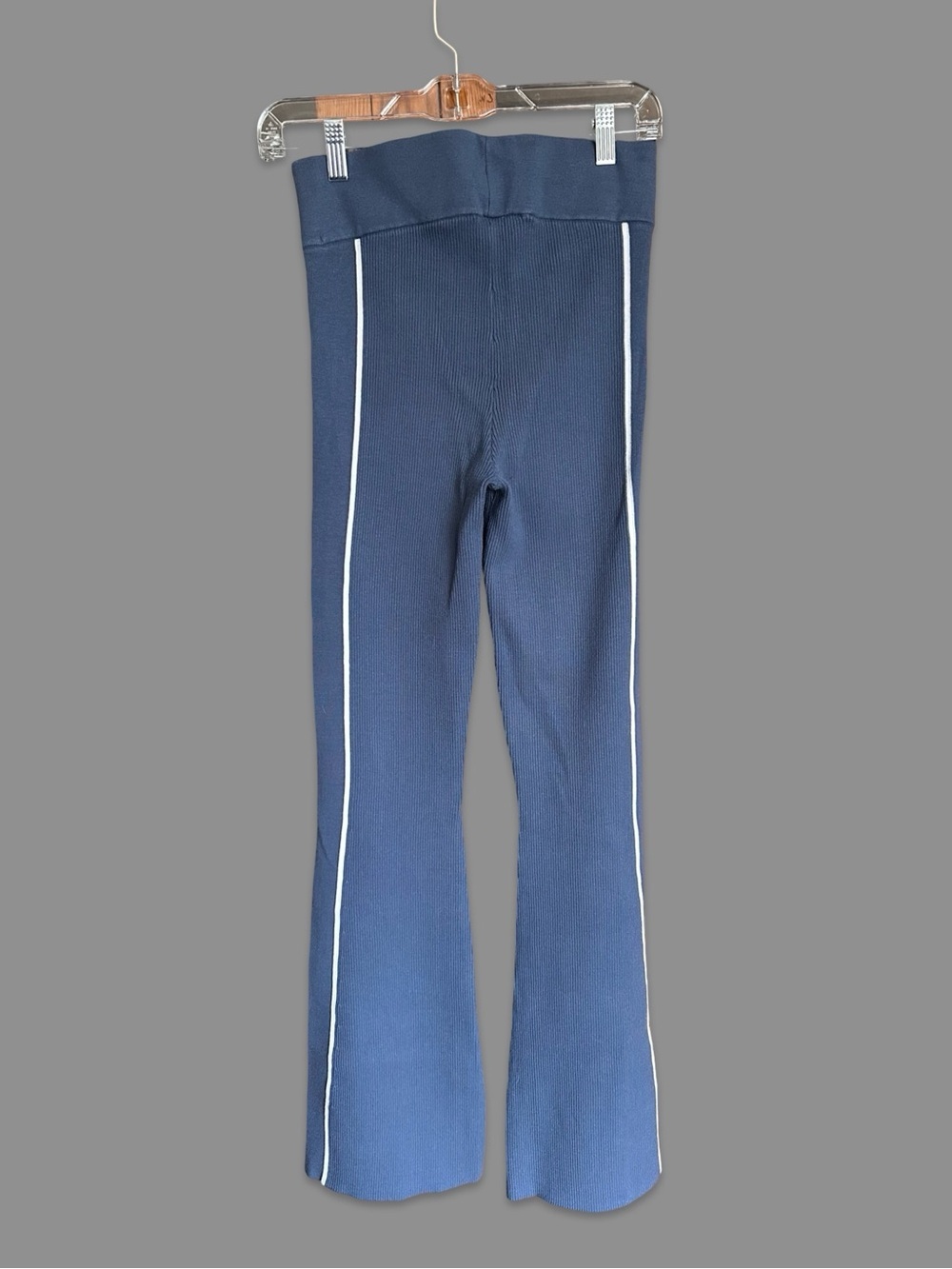 Alo Yoga Highline Ribbed Sweater Knit Flare Pants in Bluestone size Small - Picture 4 of 5